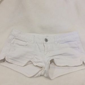 American Eagle Size 4 white shorts